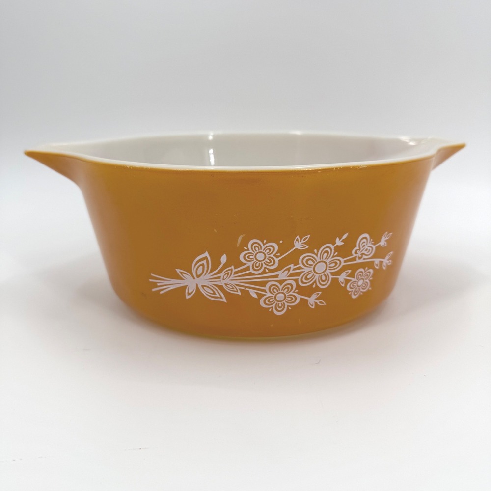 Vintage 70s PYREX Butterfly Gold Pattern Cinderella Casserole Dish 475B 2.5 Qt